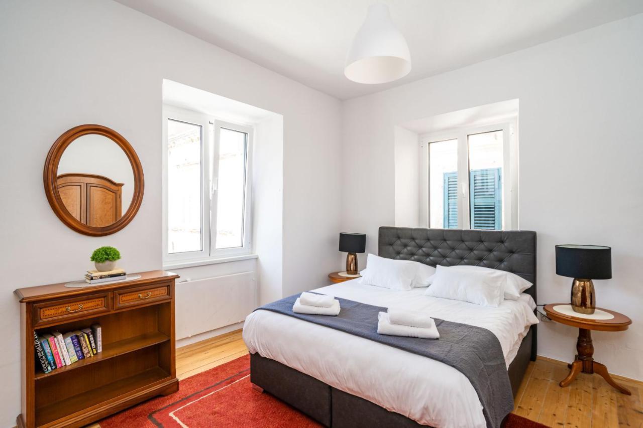 Laus Ii, Lovely Apartment In Old Town Ντουμπρόβνικ Εξωτερικό φωτογραφία